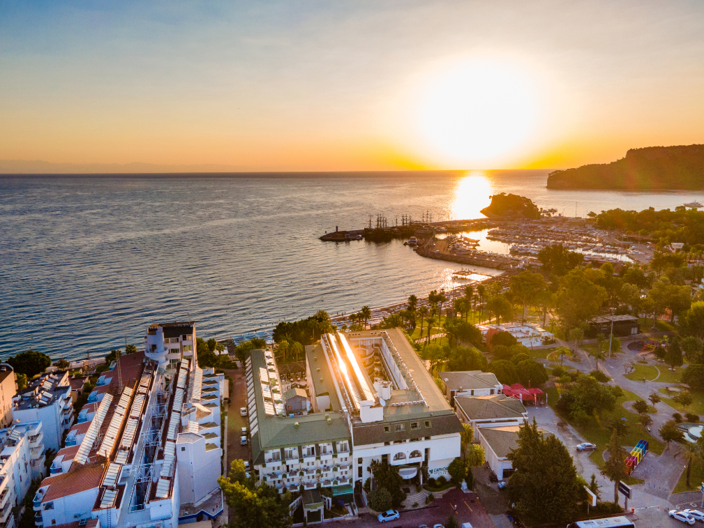 L'ANCORA BEACH